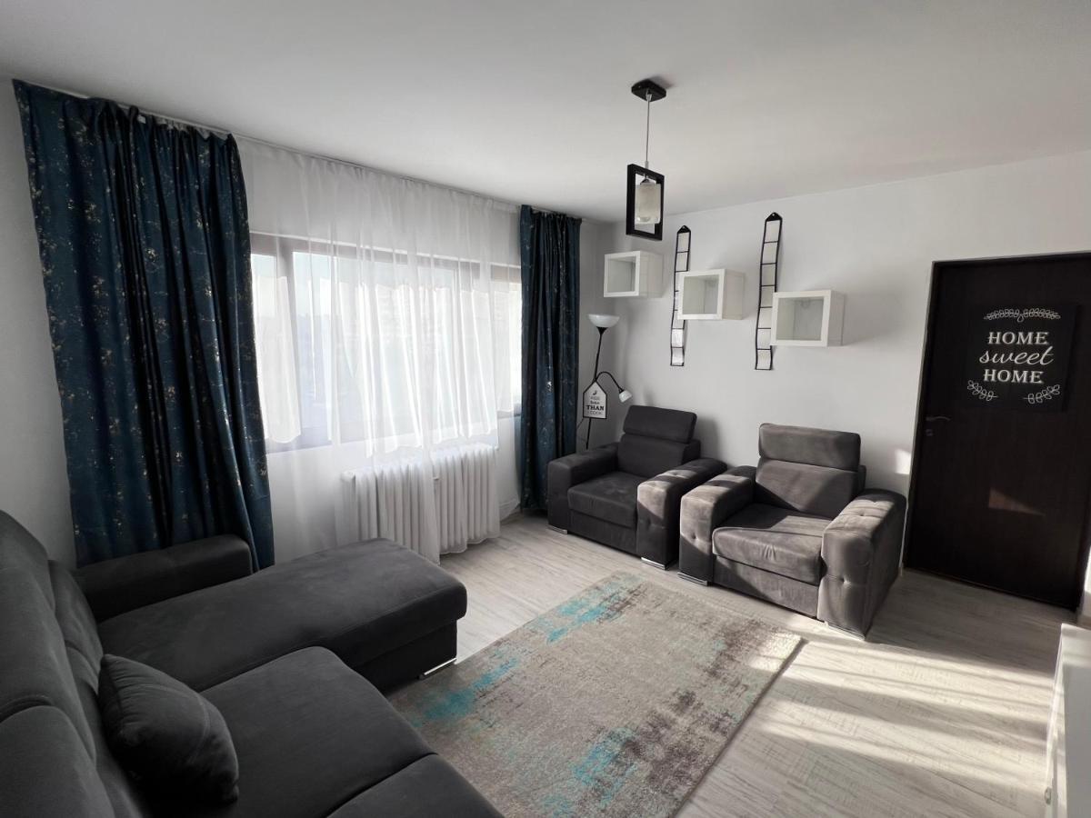 3 Rooms Apartment Palace View Iasi Buitenkant foto
