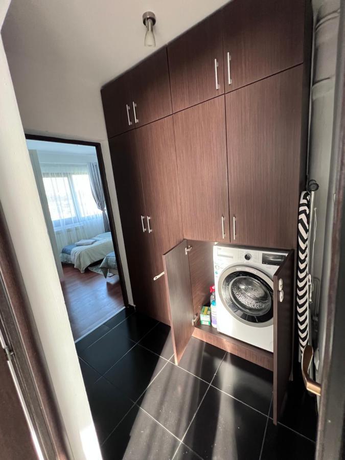 3 Rooms Apartment Palace View Iasi Buitenkant foto